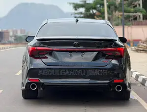 Toyota Avalon 2019 Black