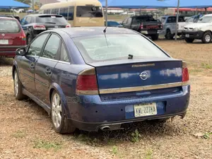 Opel Vectra 2005 Blue