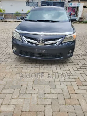 Toyota Corolla 2012 Blue