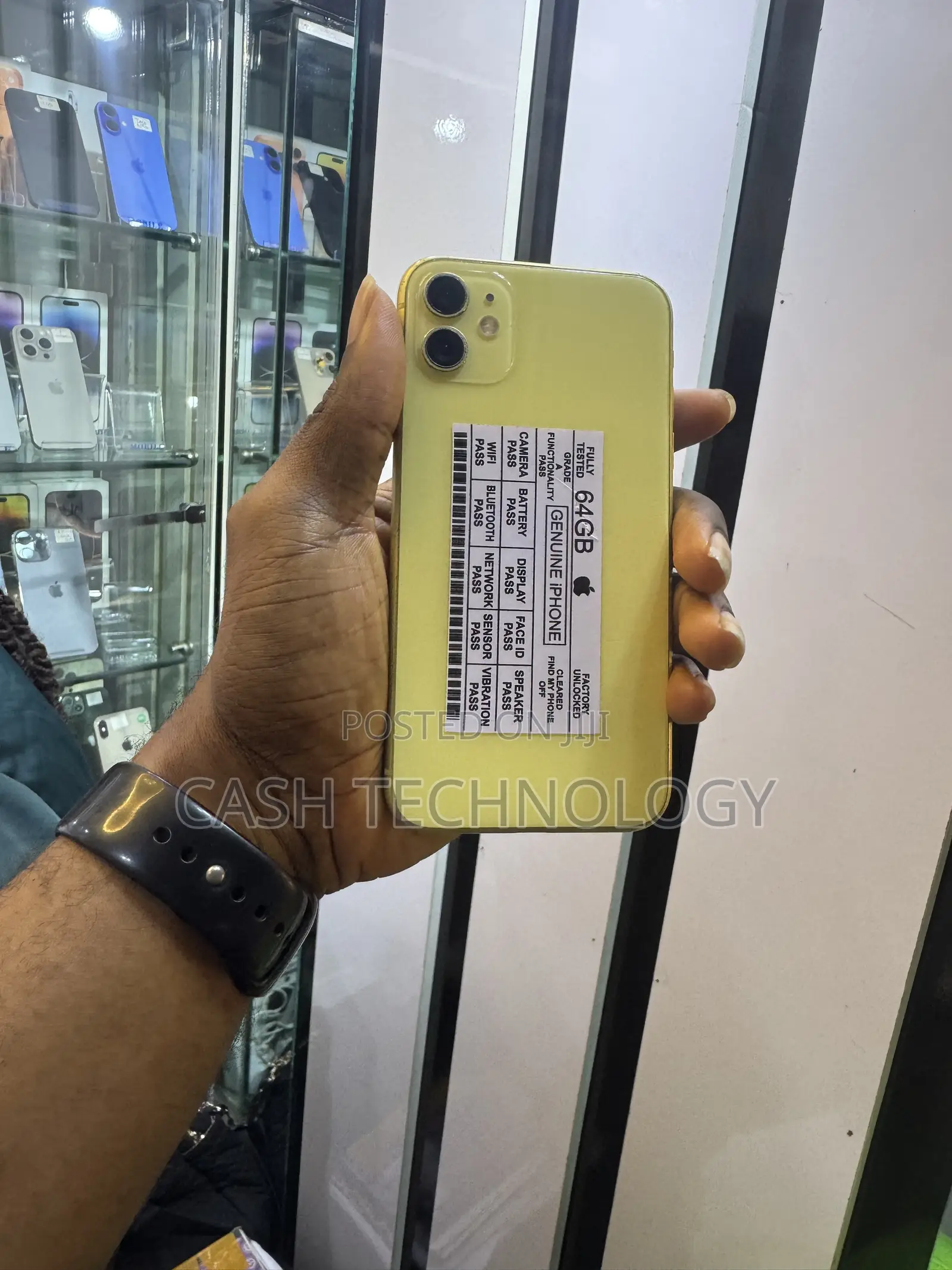 Apple iPhone 11 64 GB Yellow