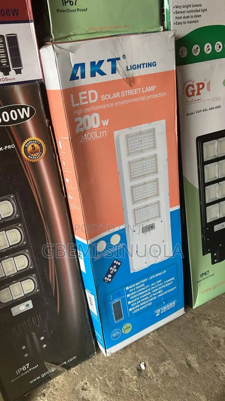 AKT Solar Light