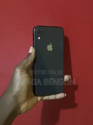 Apple iPhone XR 64 GB Orange