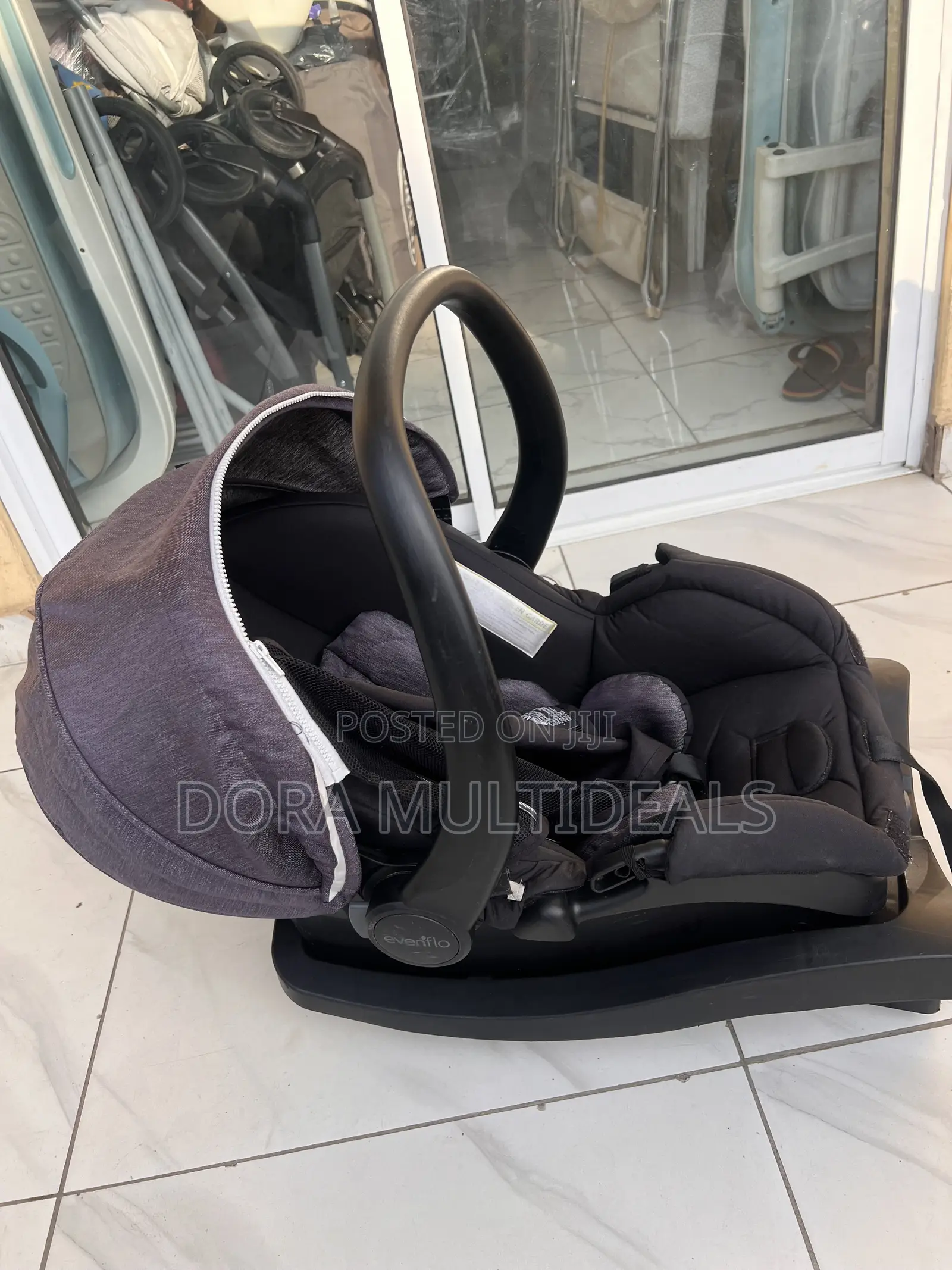 Evenflo Infant Car Seat With Base Protective Mesh Cover