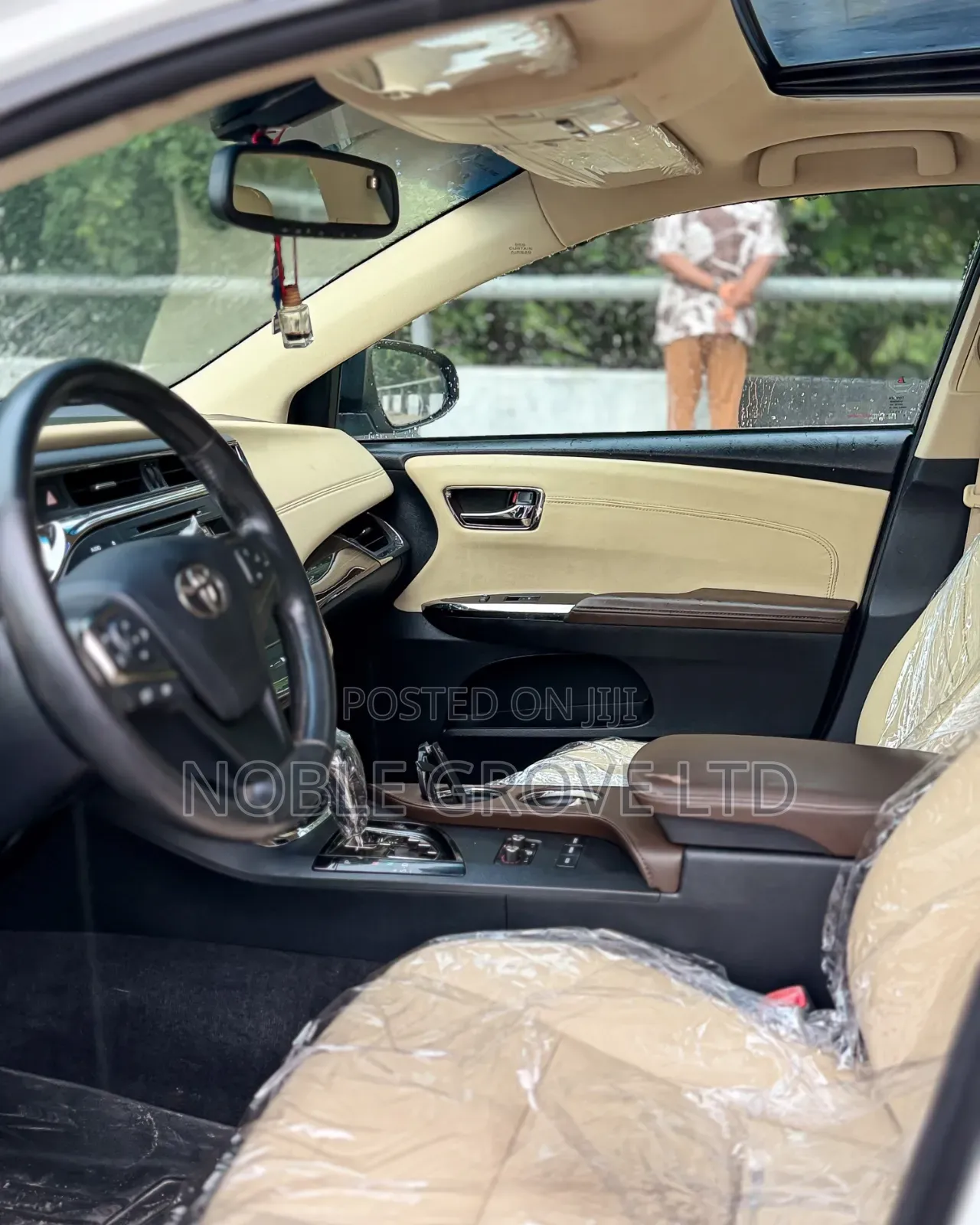 Toyota Avalon 2013 White