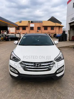 Hyundai Santa Fe 2016 White
