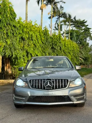 Mercedes-Benz C300 2013 Green