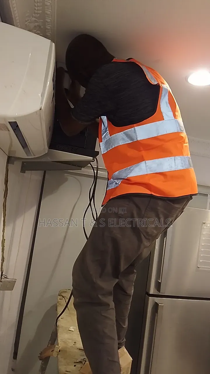 Professional Electrician, CCTV Installation Solar Installation