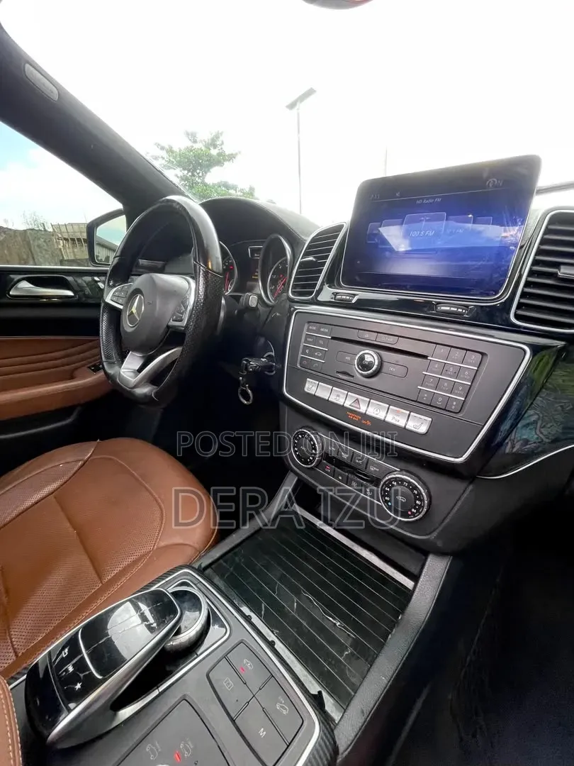 Mercedes-Benz GLE-Class 2019 Black