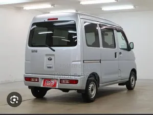 New Toyota HiAce 2017 White