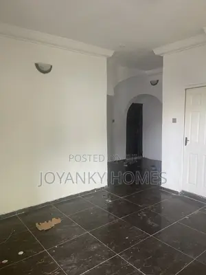 1bdrm Block of Flats in Greenfield Estate, Ago Palace for rent