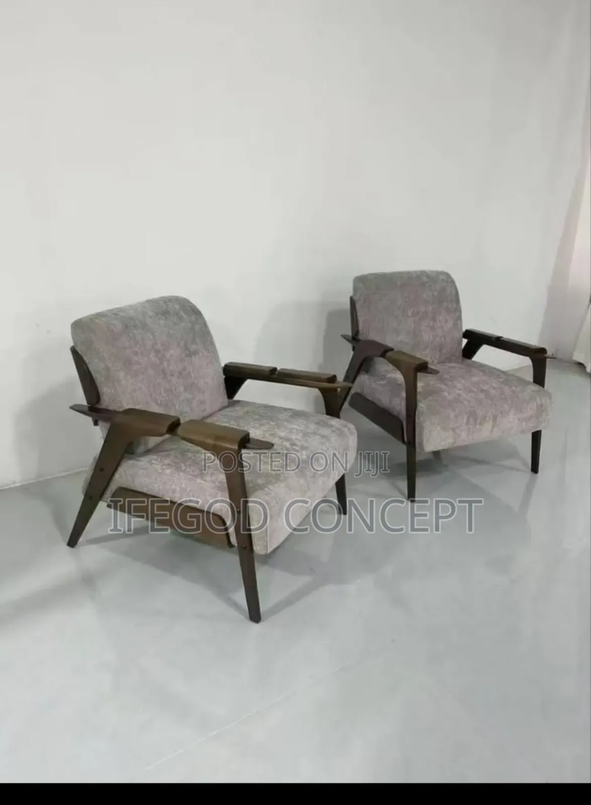 Classic Ante Chairs