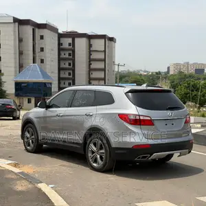 Hyundai Santa Fe 2016 Silver