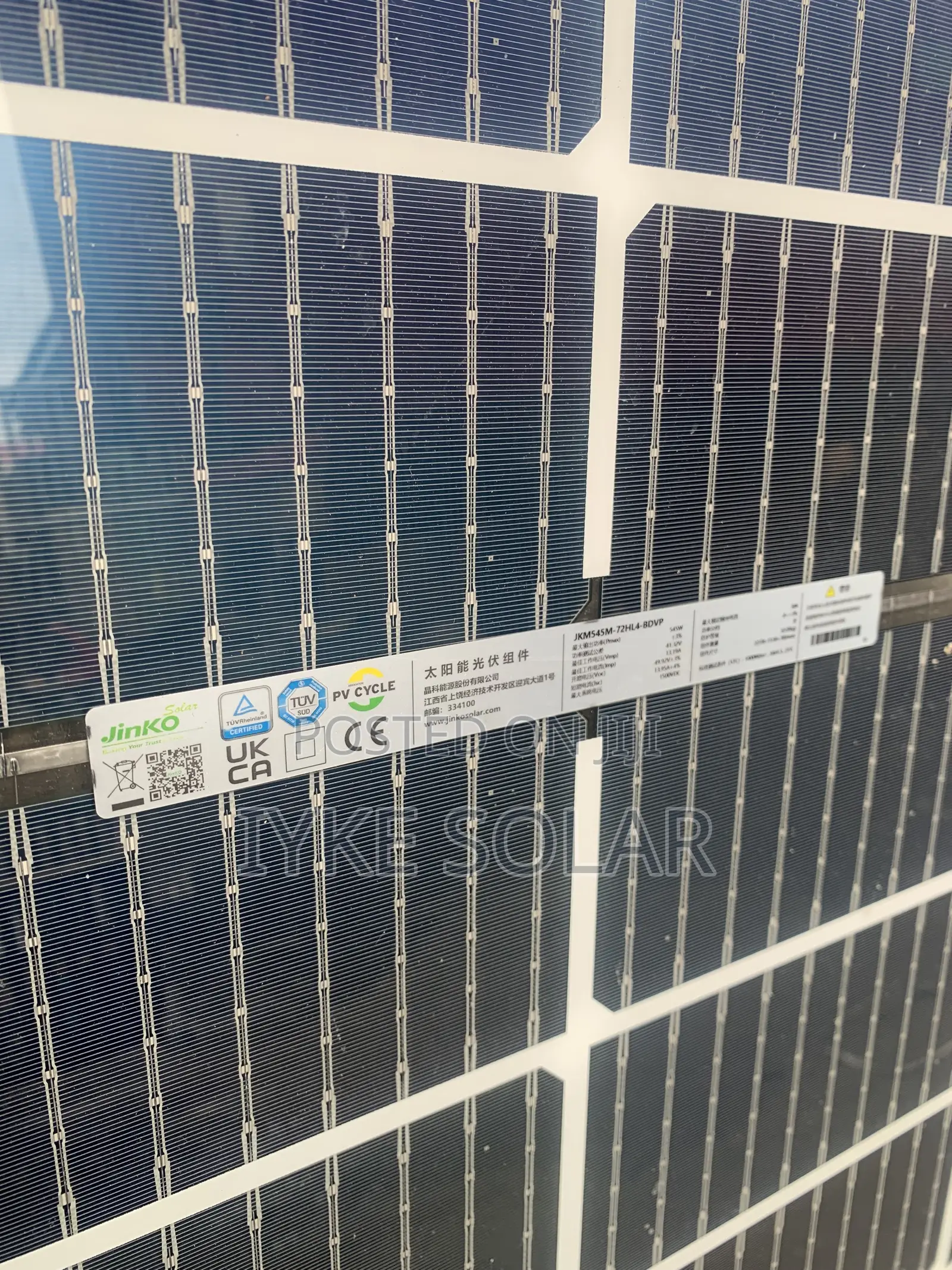 585watts Jinko Tunubo Solar Panel
