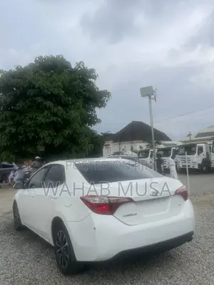 Toyota Corolla 2015 White