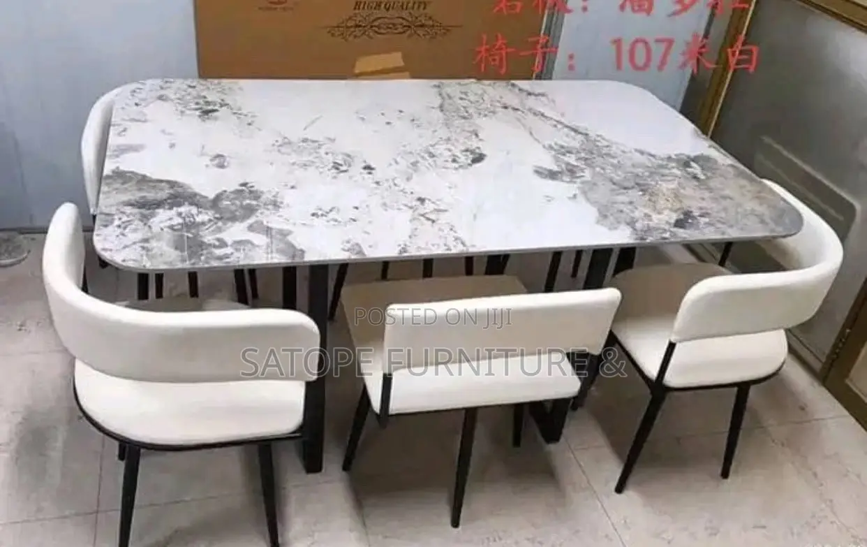 Elegant Design Dining Set by 6