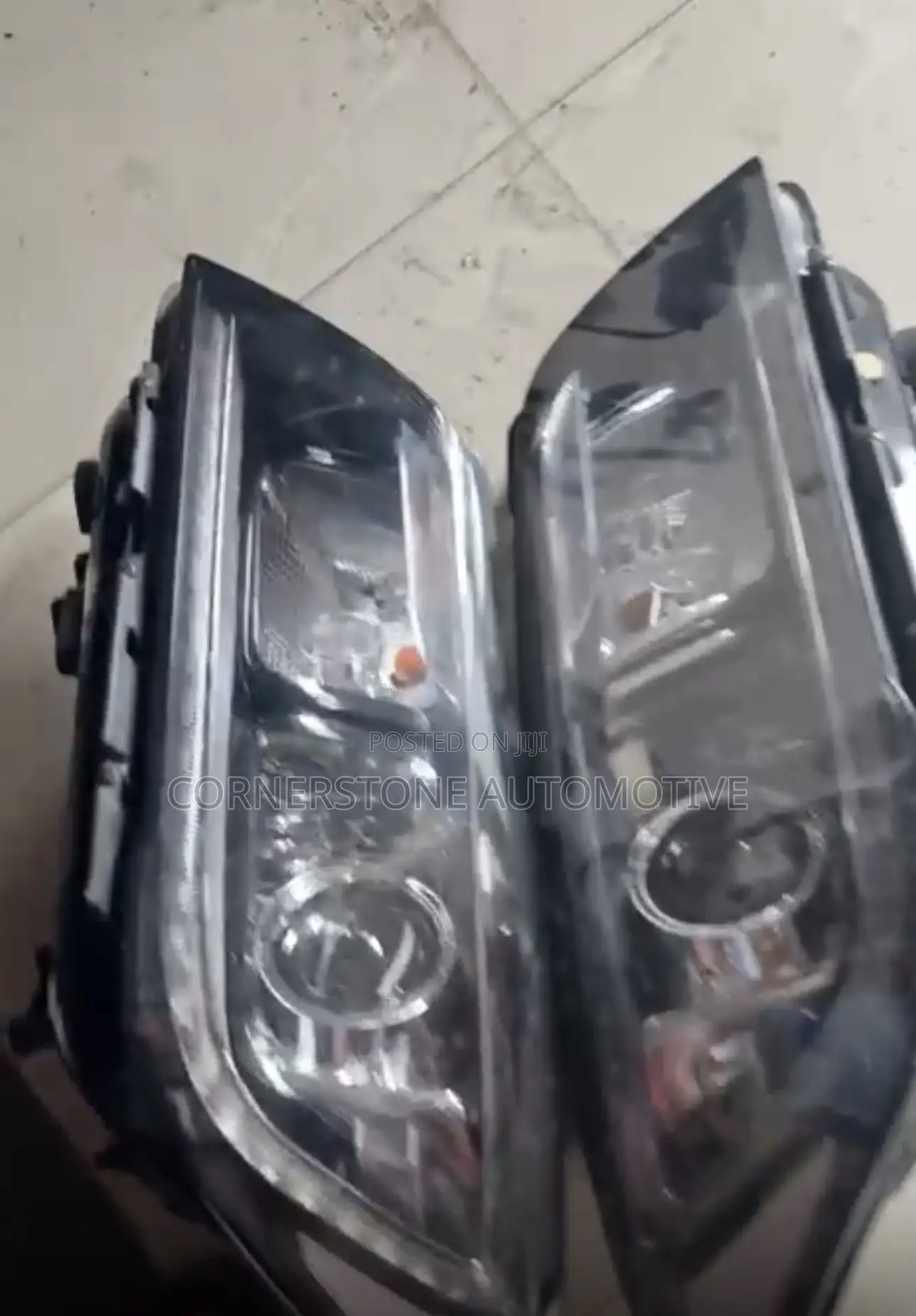 Head Lamp Genesis 2016