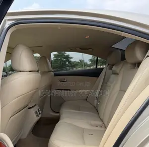Lexus ES 350 2012