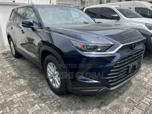 New Toyota Highlander XLE AWD 2026 Blue