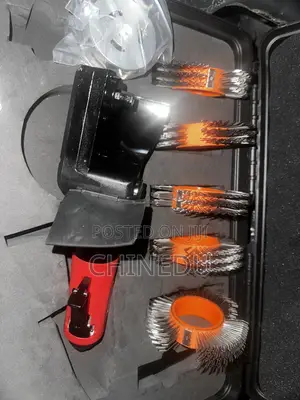 Air Pneumatic Scaler / Rust Removal Tool Kit With Rotary Wire Brush