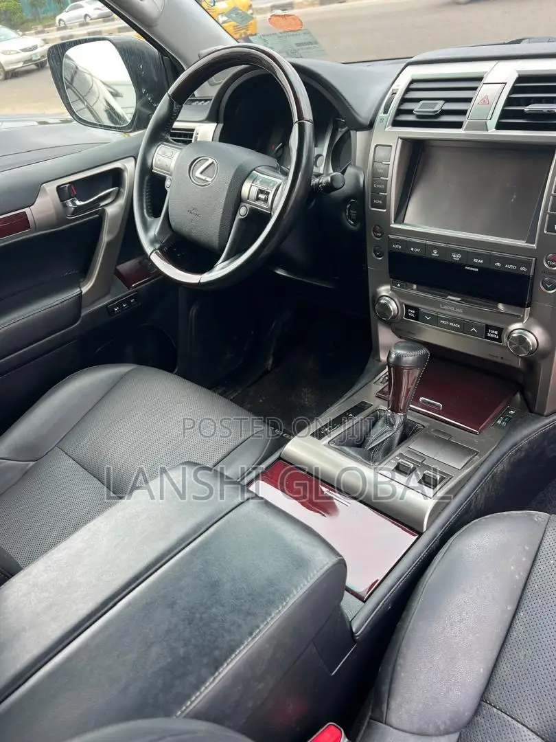 Lexus GX 2019 Black