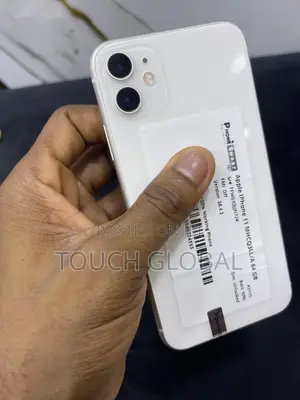 Apple iPhone 11 64 GB White