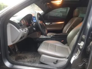 Mercedes-Benz C300 2008 Gray