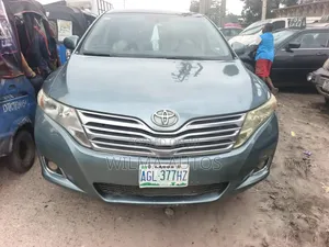 Toyota Venza 2010 Green