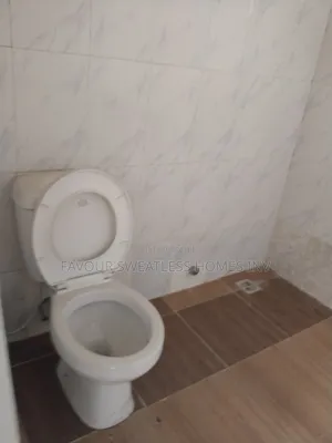 3bdrm Apartment in Magboro, Obafemi-Owode for rent