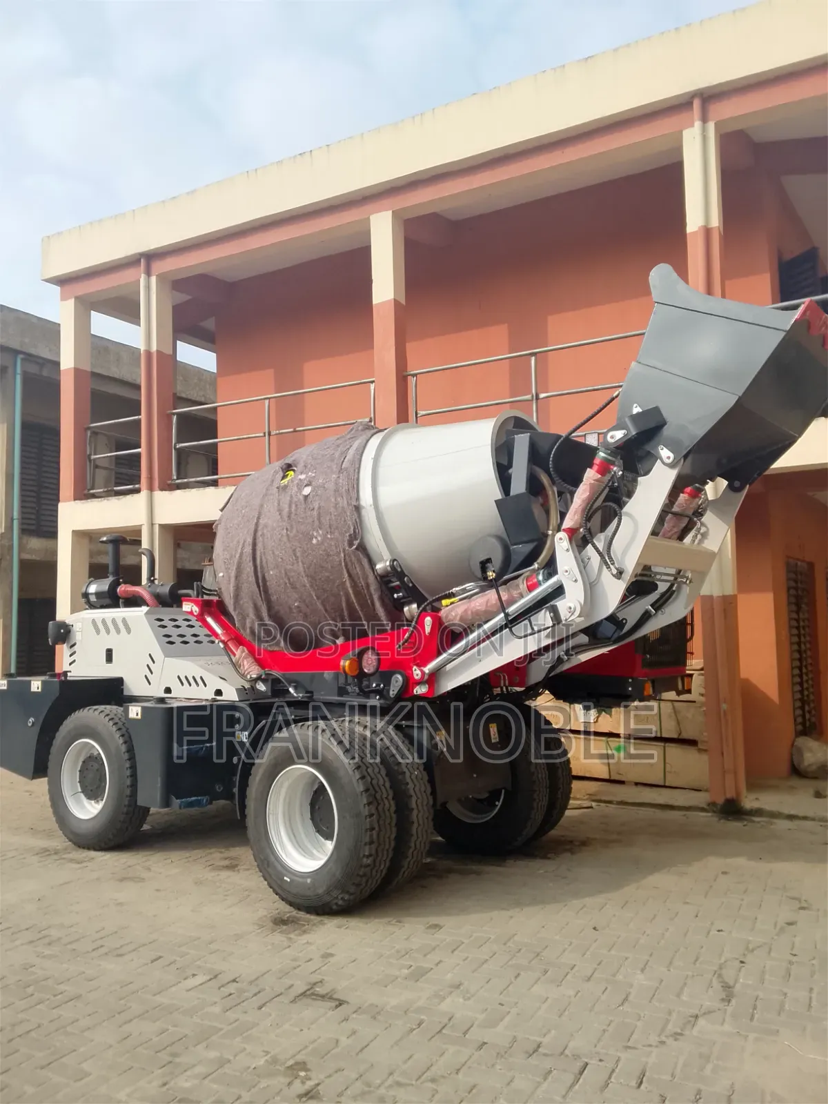 Mobile Concrete Mixer 4cubic