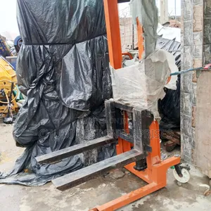 Manual Forklift