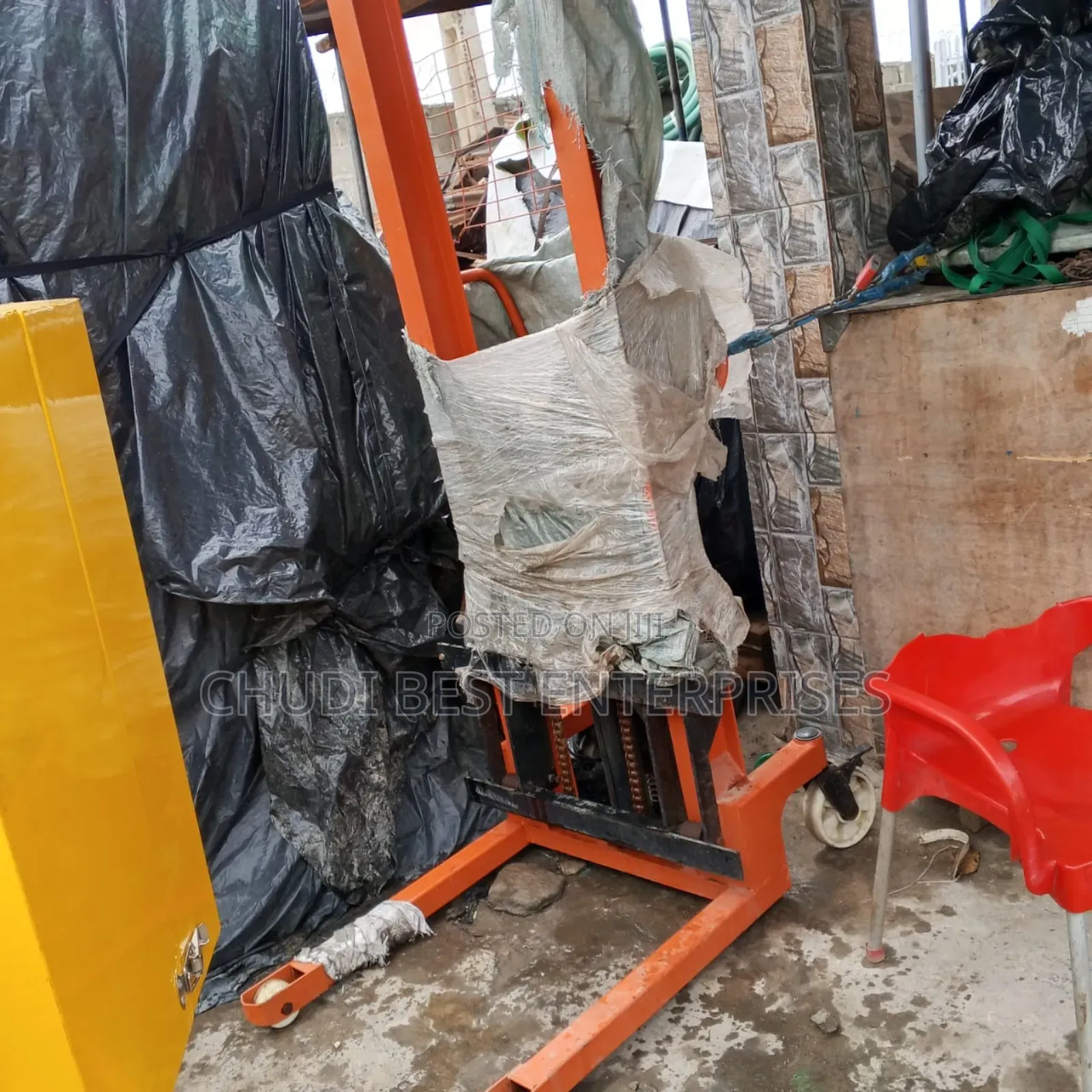 Manual Forklift