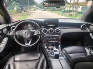 Mercedes-Benz GLC-Class 2017 Silver