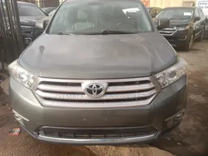 Toyota Highlander 2013 Gray