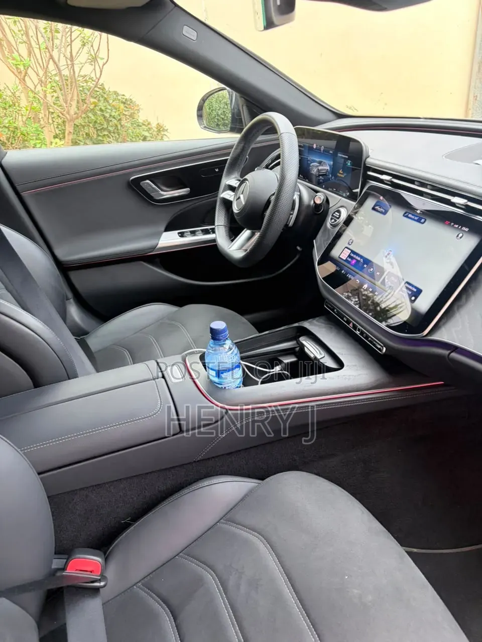 Mercedes-Benz E200 2025 Black