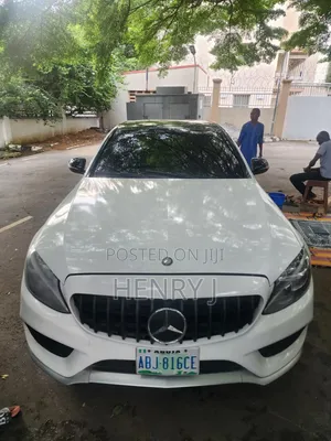 Mercedes-Benz C450 2016 White