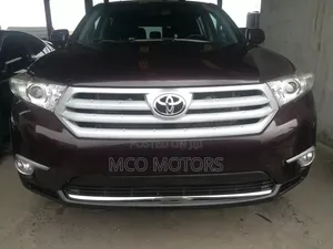Toyota Highlander 2011 Maroon