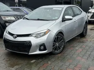 Toyota Corolla S Plus 4dr Sedan (1.8L 4cyl CVT) 2016 Silver