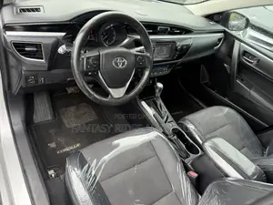 Toyota Corolla S Plus 4dr Sedan (1.8L 4cyl CVT) 2016 Silver