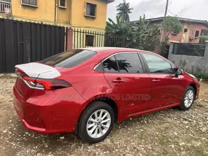 New Toyota Corolla SE 2026 Red
