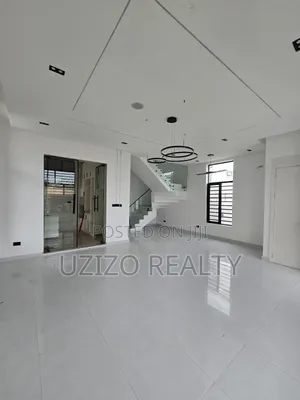 5bdrm Duplex in Sangotedo for sale