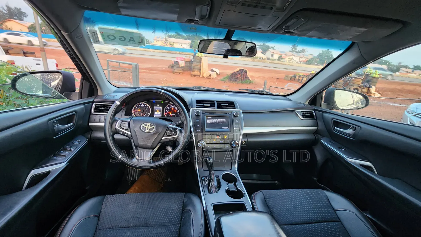 Toyota Camry SE 4dr Sedan (2.5L 4cyl 6A) 2016 Black