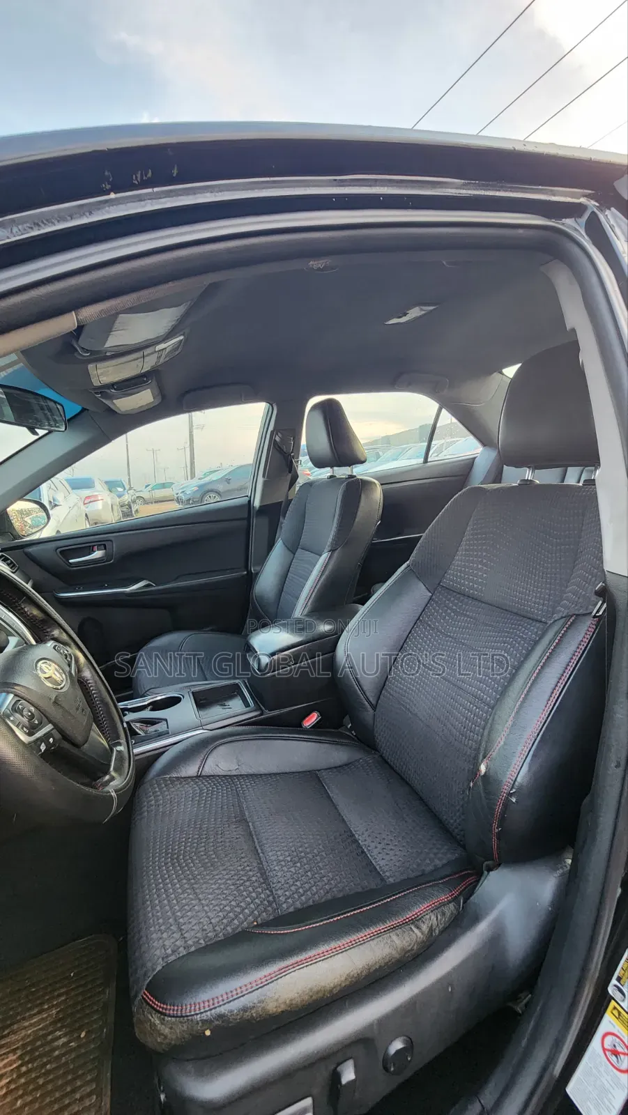 Toyota Camry SE 4dr Sedan (2.5L 4cyl 6A) 2016 Black