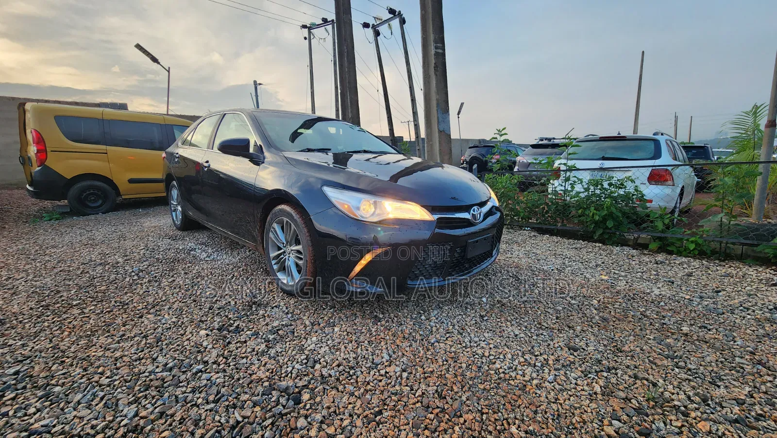Toyota Camry SE 4dr Sedan (2.5L 4cyl 6A) 2016 Black