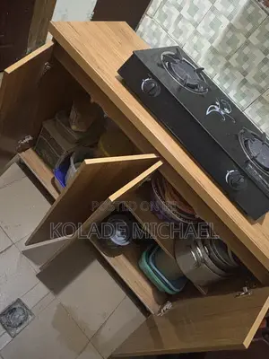 Kitchen Cupboard/Cabinet