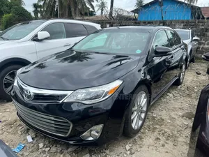 Toyota Avalon 2013 Black