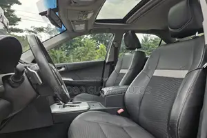 Toyota Camry SE 4dr Sedan (2.5L 4cyl 6A) 2013 Black