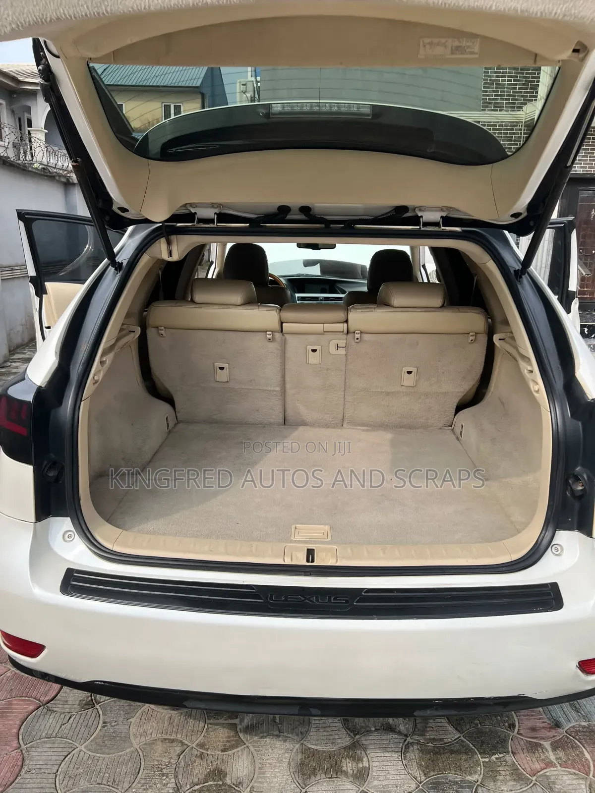 Lexus RX 2011 White