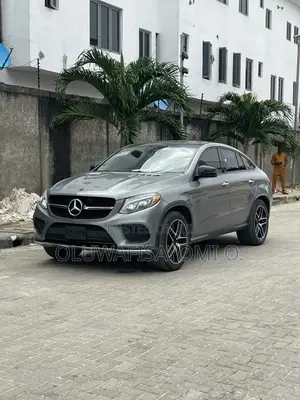 Mercedes-Benz GLE-Class 2016 Gray