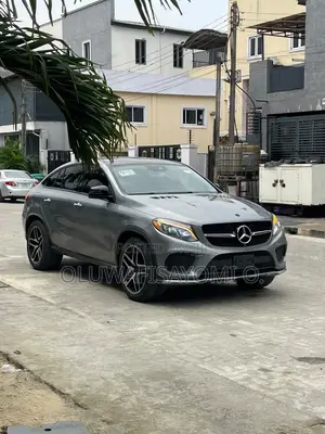Mercedes-Benz GLE-Class 2016 Gray
