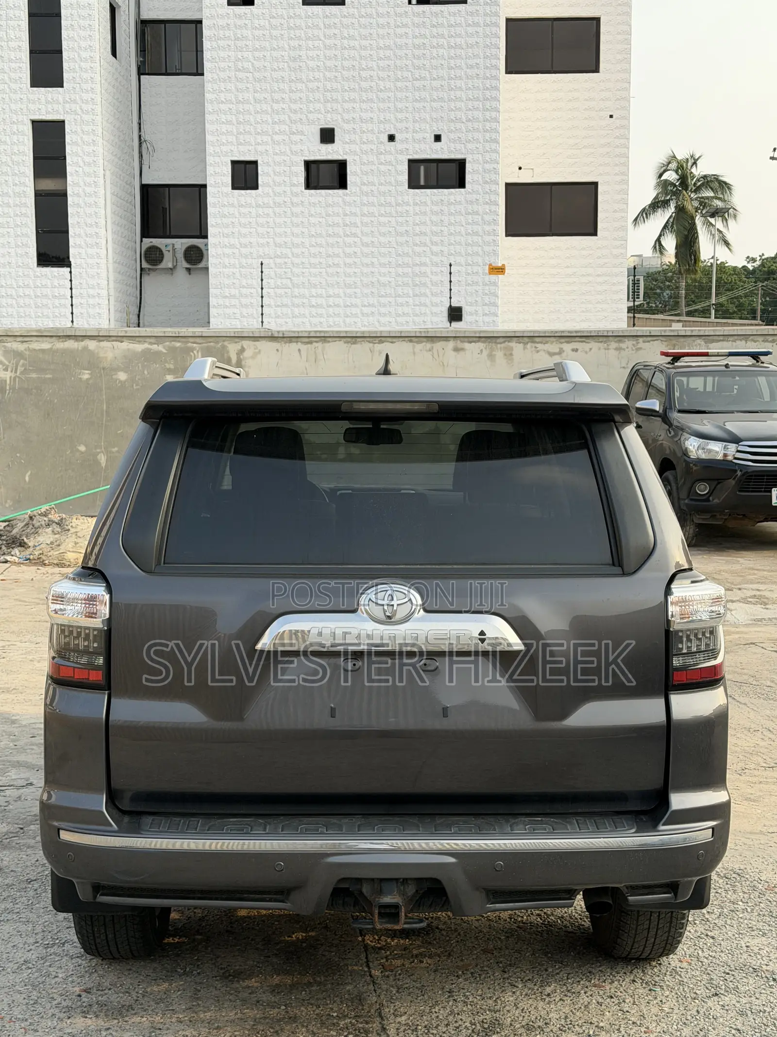 Toyota 4-Runner 2017 Gray